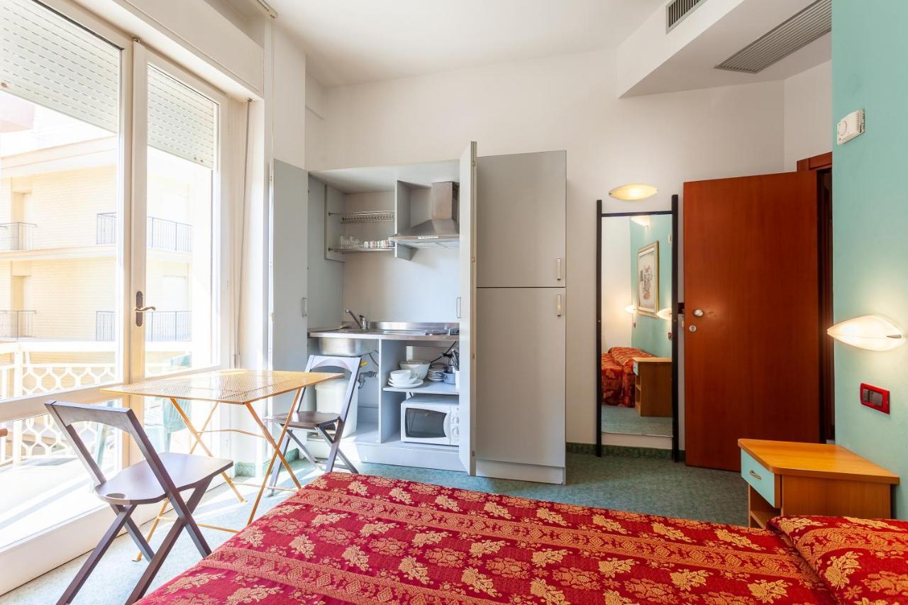 Residence & Suites Bellaria-Igea Marina Bagian luar foto