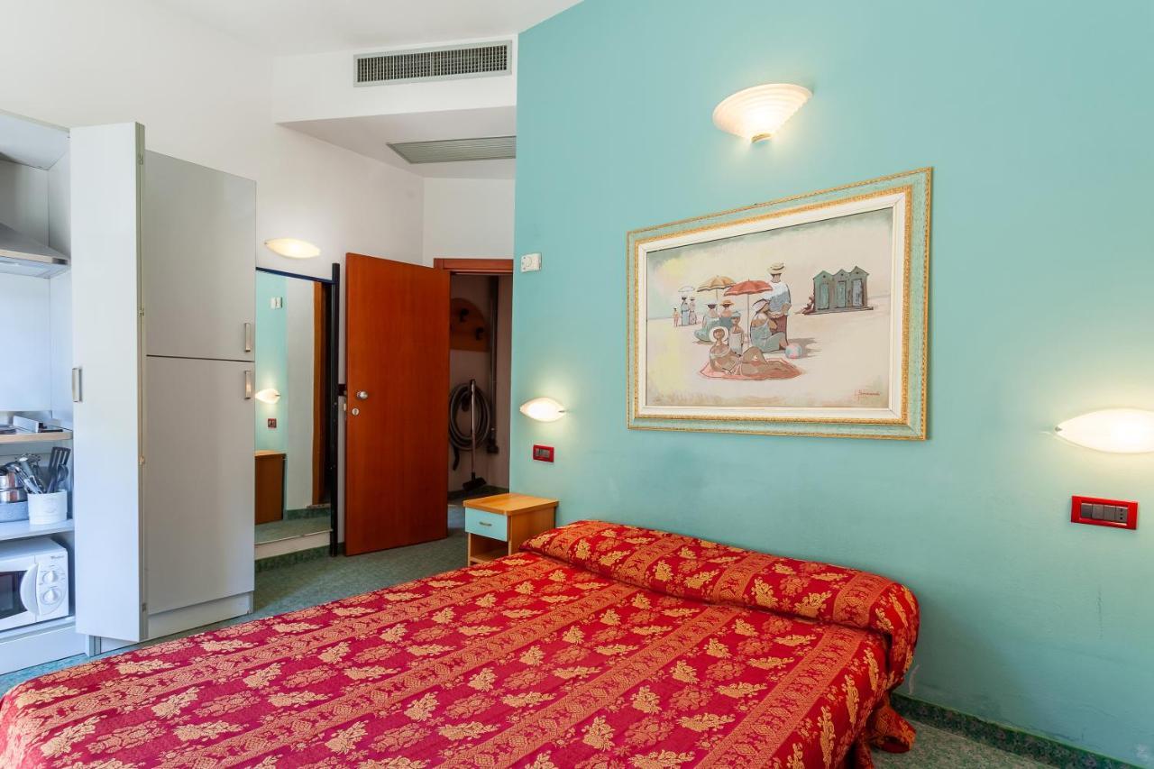 Residence & Suites Bellaria-Igea Marina Bagian luar foto