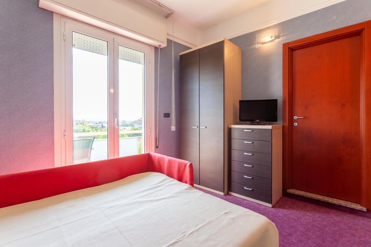 Residence & Suites Bellaria-Igea Marina Bagian luar foto