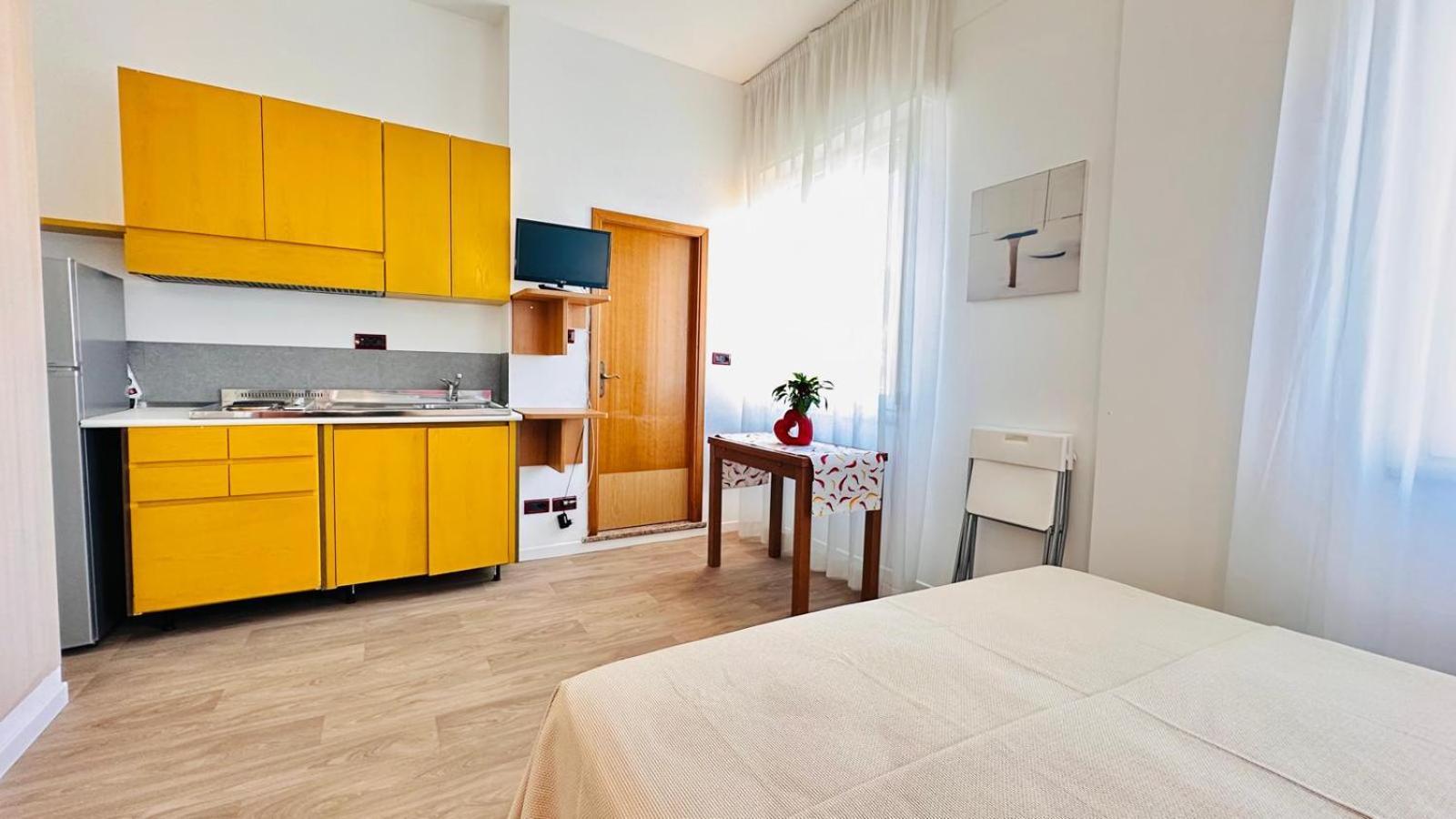 Residence & Suites Bellaria-Igea Marina Bagian luar foto